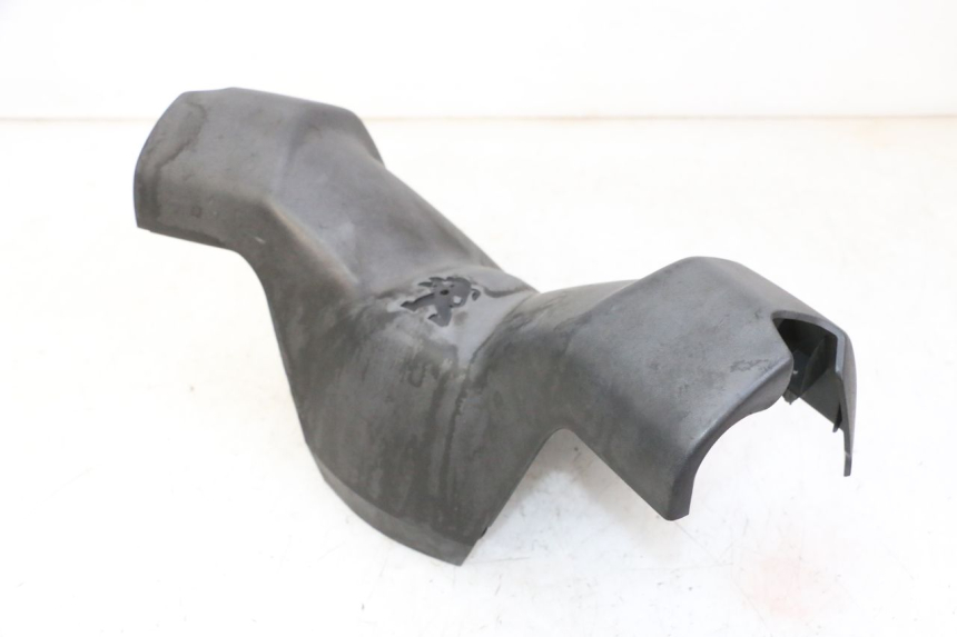 photo de CUBIERTA DEL MANILLAR DELANTERO PEUGEOT CITYSTAR 50 (2013 - 2017)