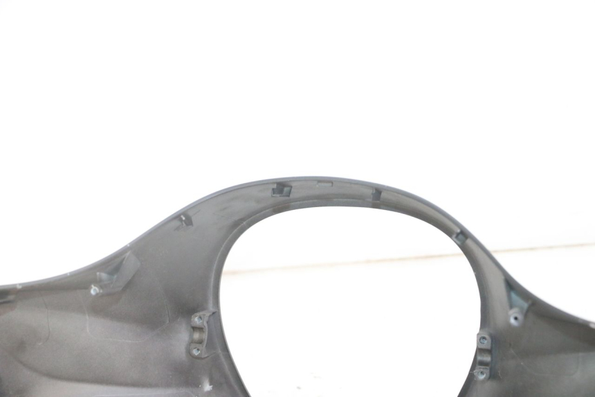 photo de CUBIERTA DEL MANILLAR DELANTERO SYM FIDDLE 3 III 50 (2014 - 2020)