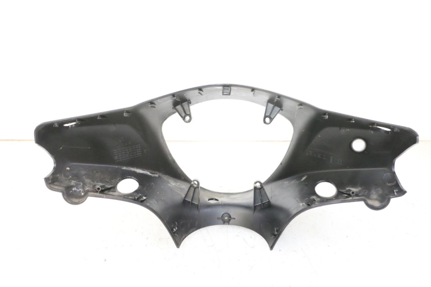 photo de CUBIERTA DEL MANILLAR DELANTERO PIAGGIO FLY 2T 50 (2004 - 2017)