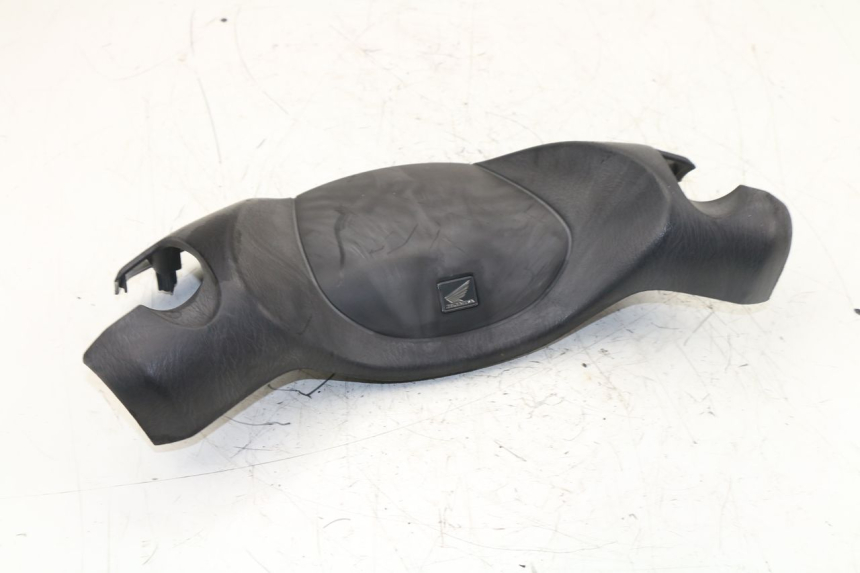 photo de TAPA MANILLAR TRASERO HONDA FES S-WING SWING 125 (2007 - 2015)