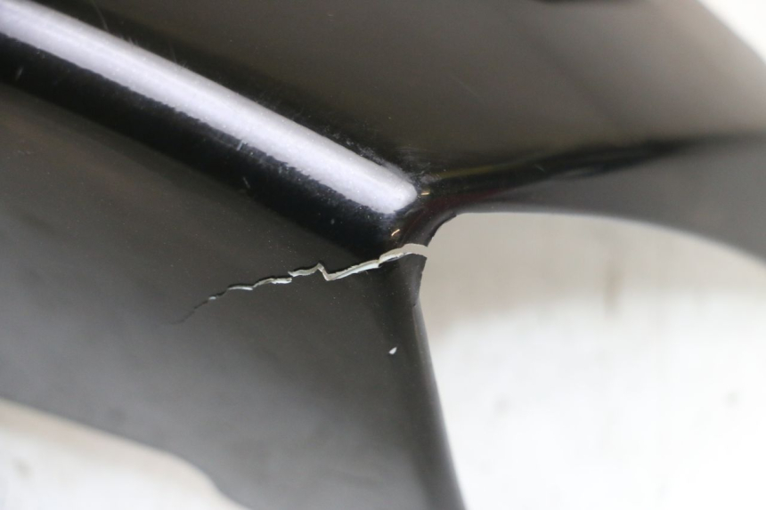photo de CUBIERTA DEL MANILLAR DELANTERO PEUGEOT KISBEE 2T 50 (2010 - 2017)