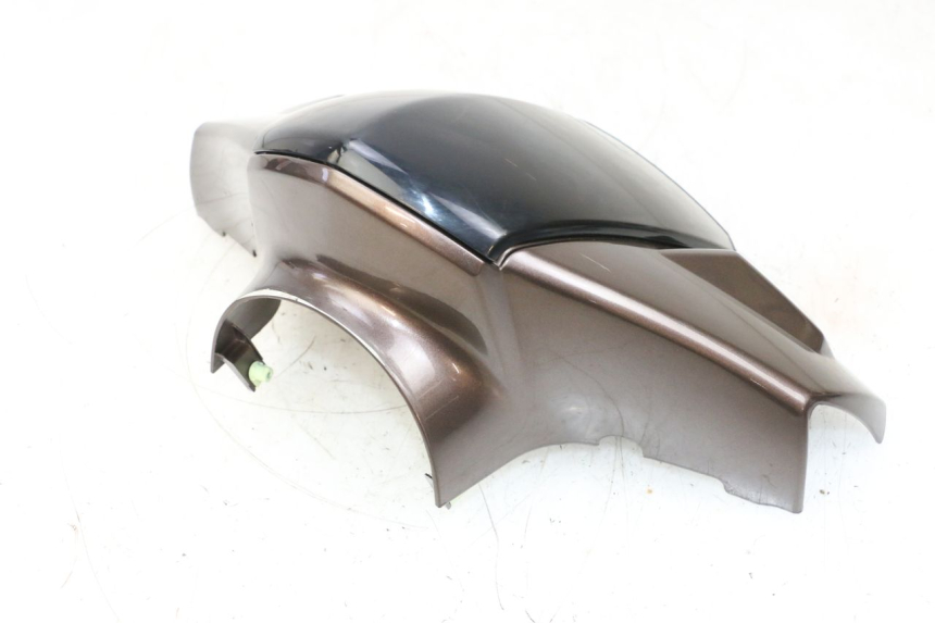 photo de CUBIERTA DEL MANILLAR DELANTERO PEUGEOT KISBEE 2T 50 (2010 - 2017) - Características distintivas