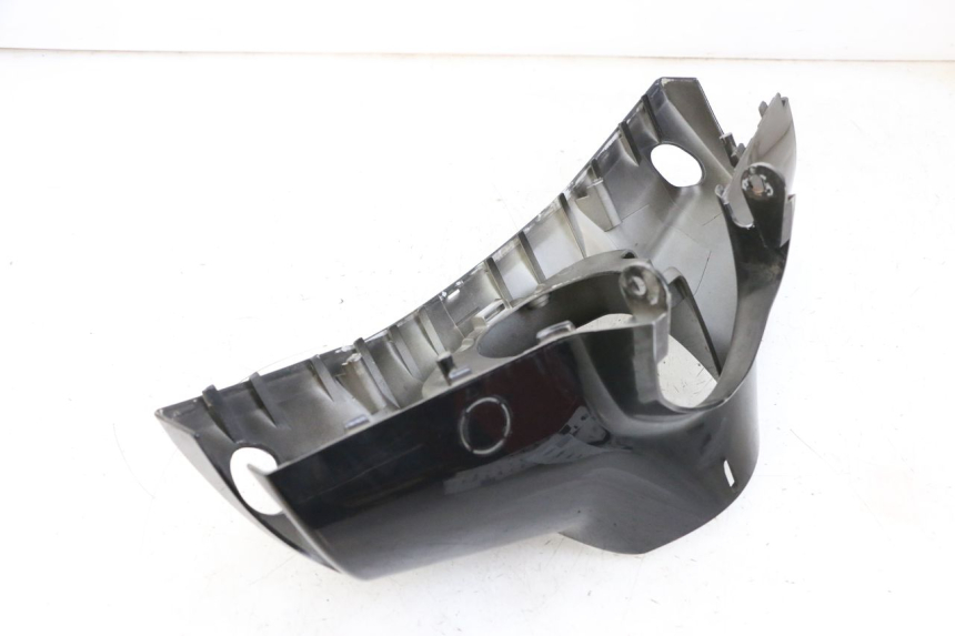 photo de CUBIERTA DEL MANILLAR DELANTERO KYMCO LIKE 125 (2009 - 2016) - Características distintivas