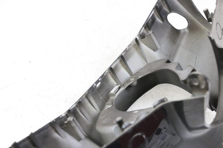 photo de CUBIERTA DEL MANILLAR DELANTERO KYMCO LIKE 125 (2009 - 2016) - Estado de la superficie y material