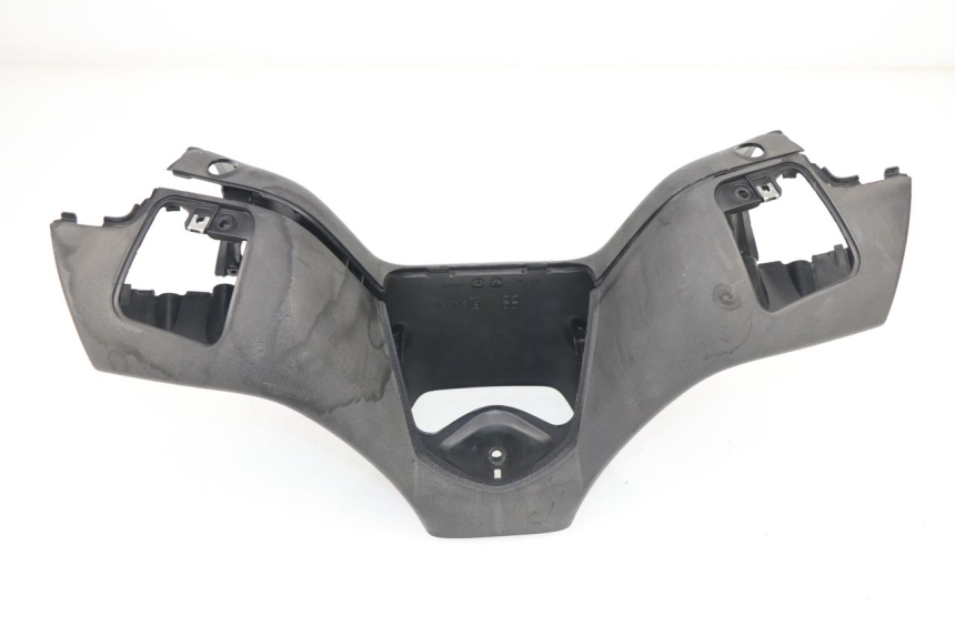photo de CUBIERTA DEL MANILLAR DELANTERO PIAGGIO MP3 LT 400 (2007 - 2012)