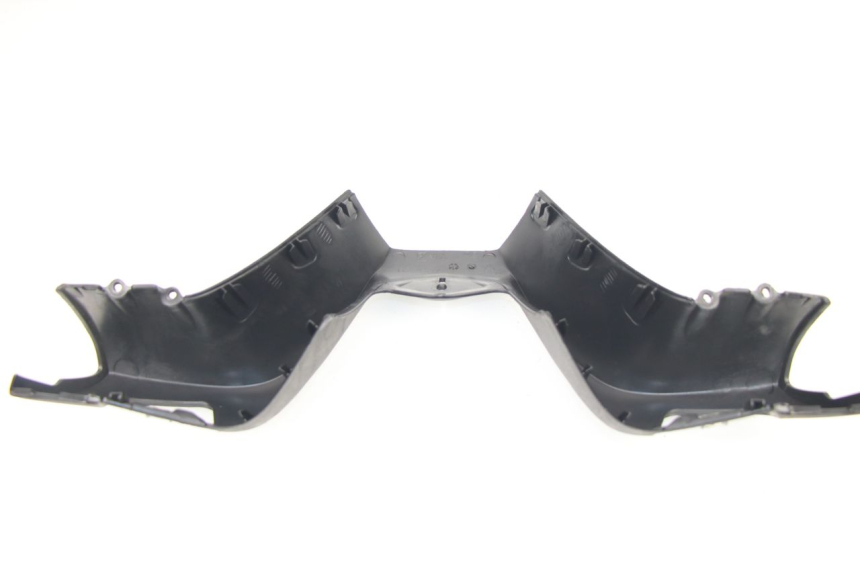 photo de CUBIERTA DEL MANILLAR DELANTERO PIAGGIO MP3 LT 400 (2007 - 2012)