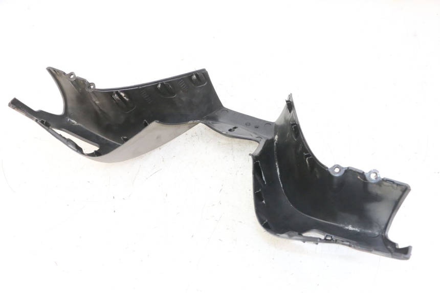 photo de CUBIERTA DEL MANILLAR DELANTERO PIAGGIO MP3 LT 300 (2010 - 2016)