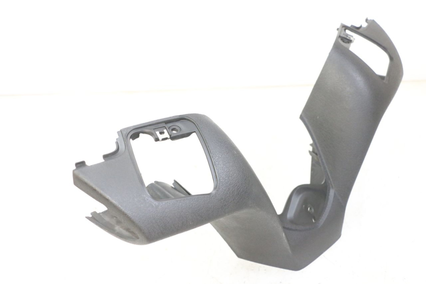 photo de CUBIERTA DEL MANILLAR DELANTERO PIAGGIO MP3 500 (2011 - 2015)