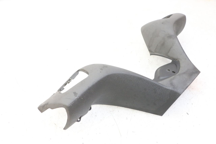 photo de CUBIERTA DEL MANILLAR DELANTERO PIAGGIO MP3 125 (2006 - 2014)