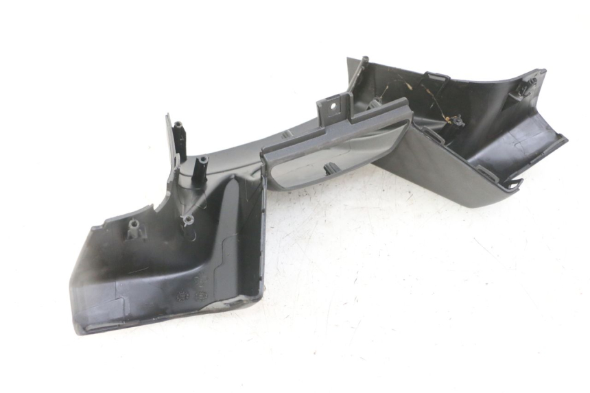 photo de TAPA MANILLAR TRASERO GILERA NEXUS 125 (2009 - 2013)