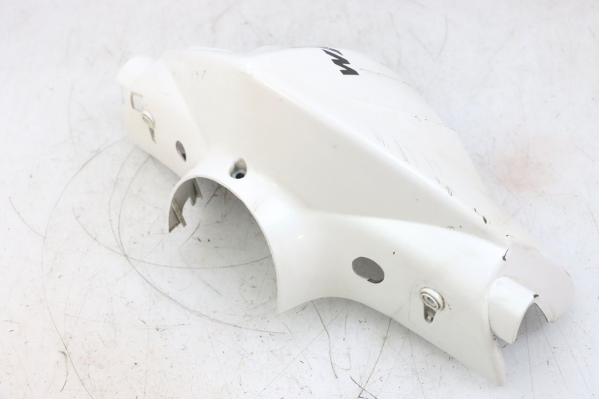 photo de TAPA MANILLAR TRASERO SYM ORBIT 2 50 (2008 - 2014) - Detalles de los puntos de fijación
