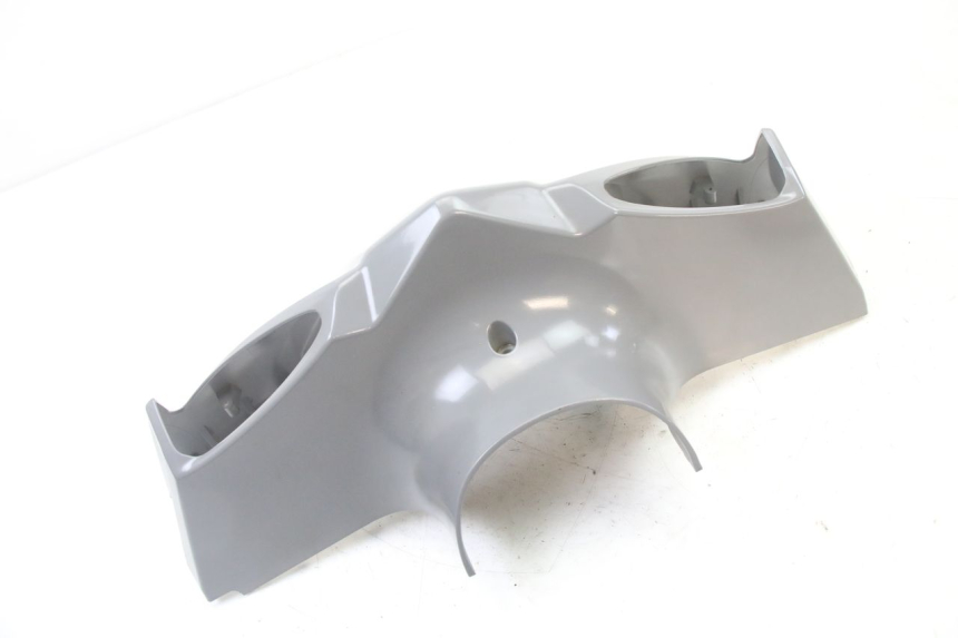 photo de TAPA MANILLAR TRASERO SYM ORBIT III 3 4T 50 (2021 - 2025)