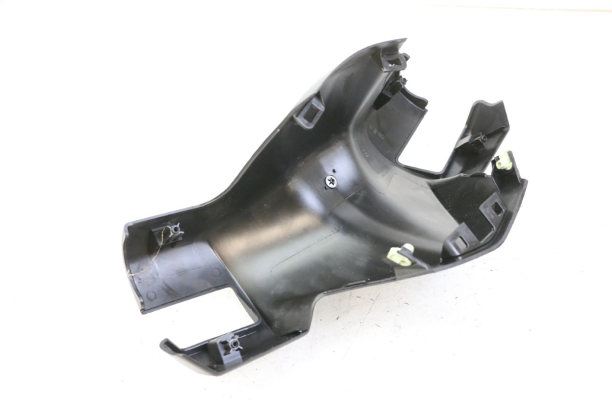 photo de CUBIERTA DEL MANILLAR DELANTERO PEUGEOT CITYSTAR 125 (2011 - 2017)