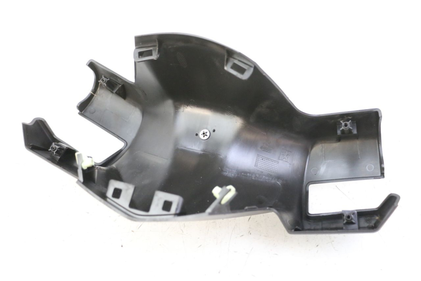 photo de CUBIERTA DEL MANILLAR DELANTERO PEUGEOT CITYSTAR 125 (2011 - 2017)