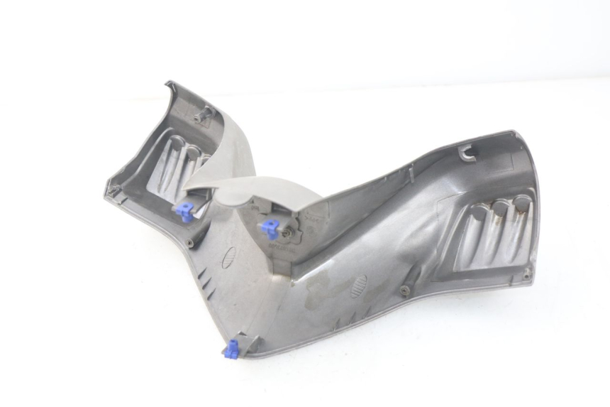 photo de TAPA MANILLAR TRASERO PEUGEOT ELYSTAR 125 (2002 - 2007)