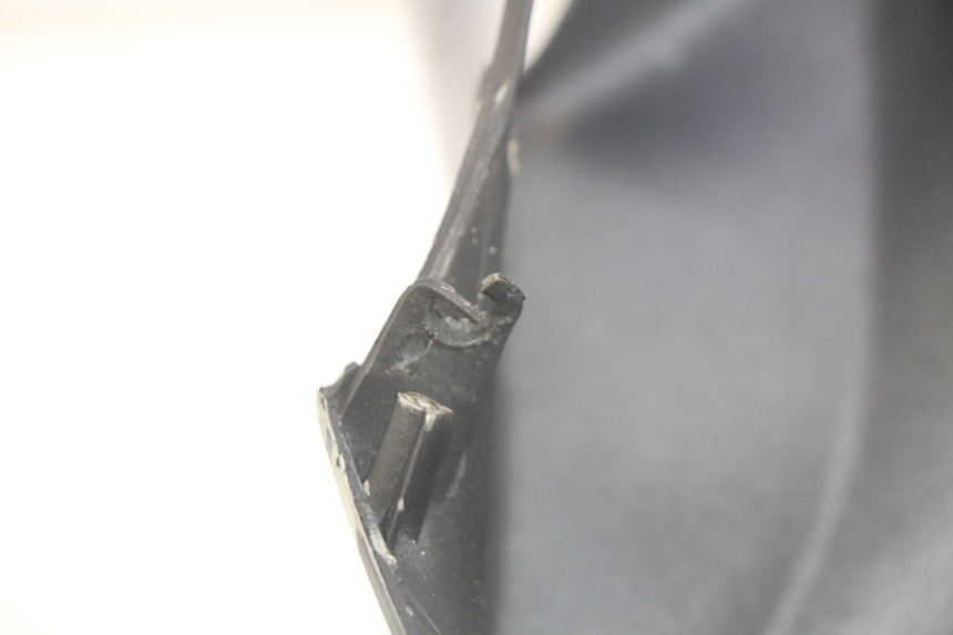 photo de CUBIERTA DEL MANILLAR DELANTERO PIAGGIO BEVERLY 125 (2010 - 2015)