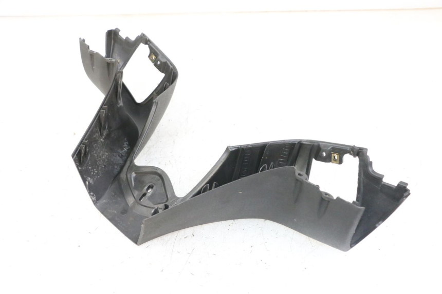 photo de CUBIERTA DEL MANILLAR DELANTERO PIAGGIO MP3 125 (2006 - 2014)
