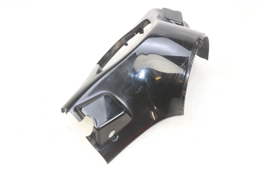 photo de CUBIERTA DEL MANILLAR DELANTERO PIAGGIO VESPA PRIMAVERA 2T 50 (2013 - 2018)