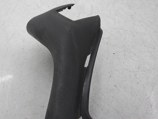 photo de CUBIERTA DEL MANILLAR DELANTERO PIAGGIO X9 EVOLUTION 125 (2003 - 2007)