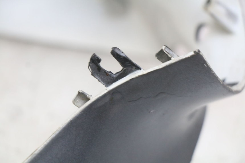 photo de CUBIERTA DEL MANILLAR DELANTERO PIAGGIO ZIP 2T 50 (2009 - 2019)