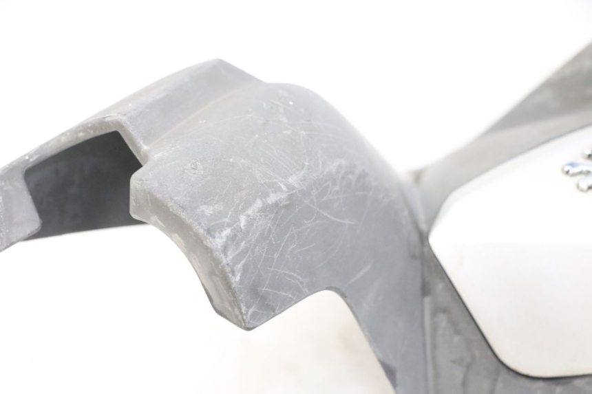 photo de TAPA MANILLAR TRASERO PEUGEOT SATELIS 125 (2013 - 2018)