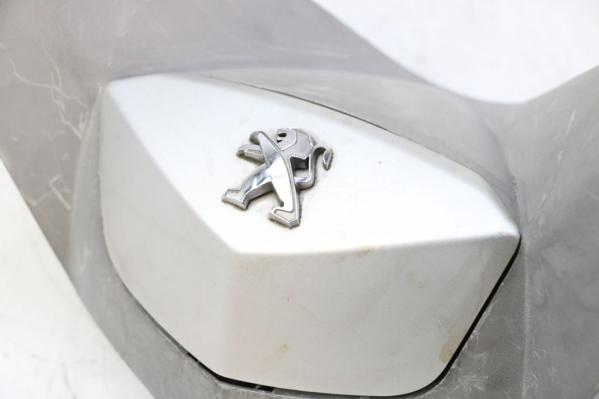 photo de TAPA MANILLAR TRASERO PEUGEOT SATELIS 125 (2010 - 2012)