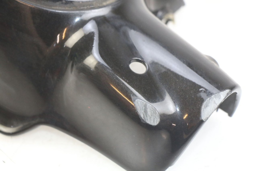 photo de CUBIERTA DEL MANILLAR DELANTERO APRILIA SCARABEO 100 (2003 - 2012)