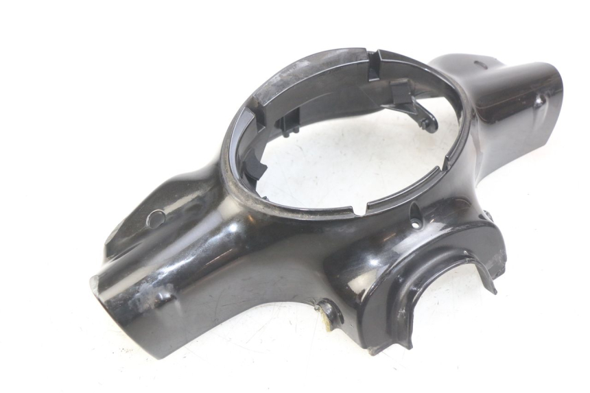 photo de CUBIERTA DEL MANILLAR DELANTERO APRILIA SCARABEO 100 (2003 - 2012)