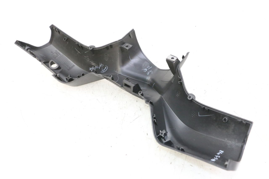 photo de CUBIERTA DEL MANILLAR DELANTERO APRILIA SXR 50 (2021 - 2023)