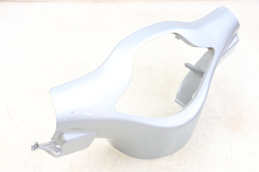 photo de CUBIERTA DEL MANILLAR DELANTERO PIAGGIO VESPA PRIMAVERA 4T 50 (2021 - 2024)