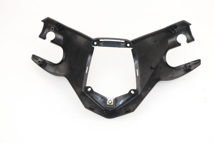 photo de CUBIERTA DEL MANILLAR DELANTERO YAMAHA X-MAX XMAX 125 (2010 - 2014)