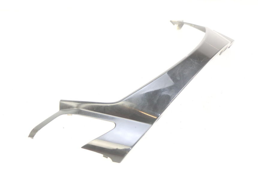 photo de CUBIERTA DEL MANILLAR DELANTERO YAMAHA XMAX X-MAX 125 (2006 - 2009)