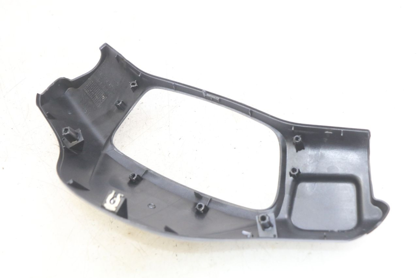 photo de CUBIERTA DEL MANILLAR DELANTERO YAMAHA BW'S EASY 50 (2013 - 2016)