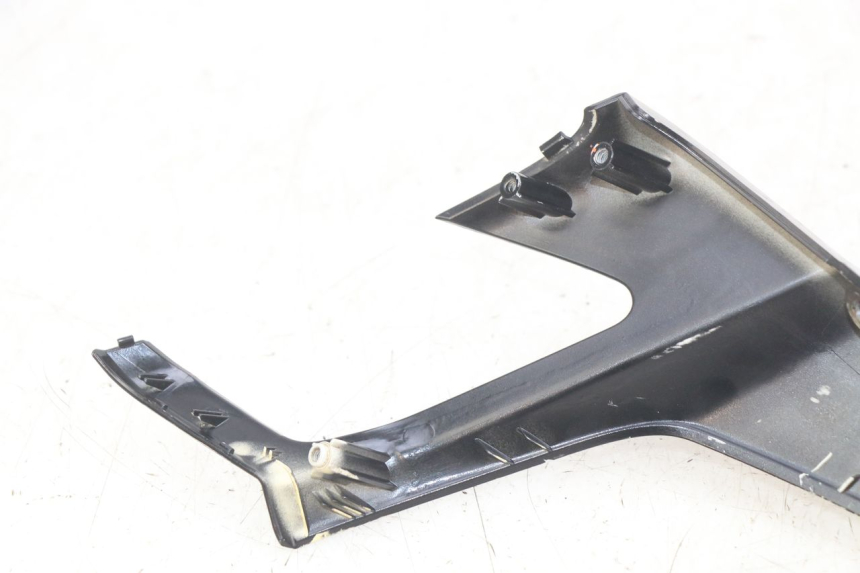 photo de CUBIERTA DEL MANILLAR DELANTERO YAMAHA X-MAX XMAX 250 (2006 - 2009)