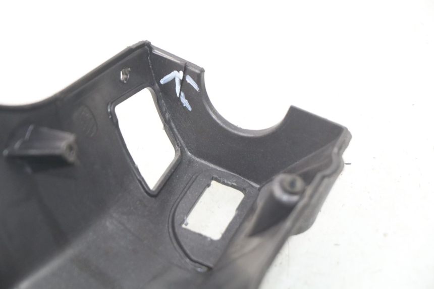 photo de TAPA MANILLAR CONMUTADOR PIAGGIO LIBERTY 4T 50 (2009 - 2015)