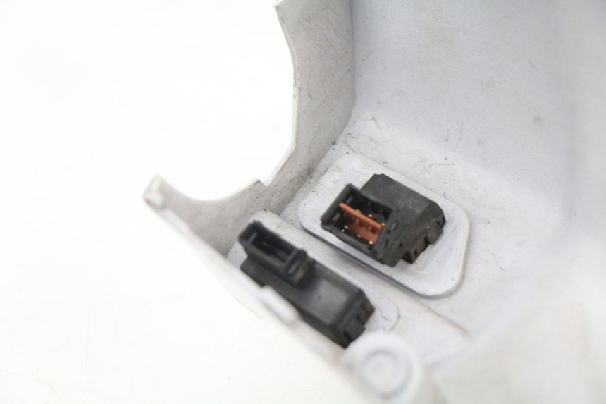 photo de TAPA MANILLAR CONMUTADOR KYMCO LIKE 2T 50 (2009 - 2018)