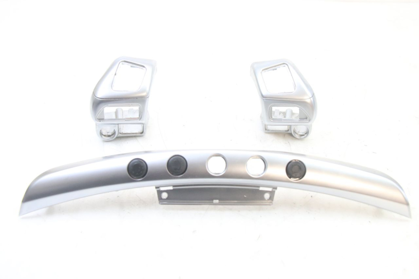 photo de TAPA MANILLAR CONMUTADOR PIAGGIO MP3 500 (2014 - 2016)