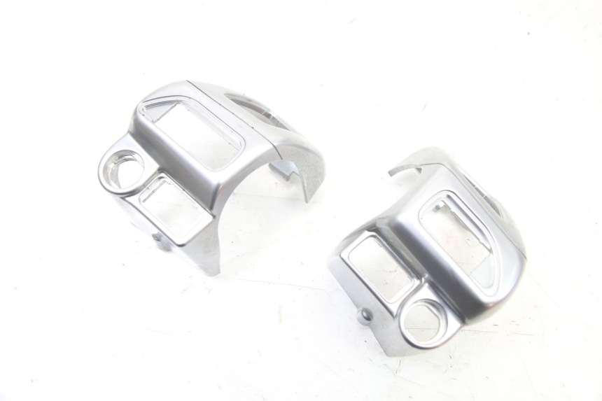 photo de TAPA MANILLAR CONMUTADOR PIAGGIO MP3 500 (2014 - 2016)