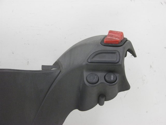 photo de CUBIERTA DEL MANILLAR DEL INTERRUPTOR DE LUCES. PIAGGIO X9 EVOLUTION 125 (2003 - 2007)