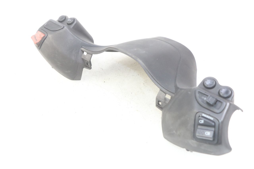 photo de CUBIERTA DEL MANILLAR DEL INTERRUPTOR DE LUCES. PIAGGIO X9 EVOLUTION 125 (2003 - 2007)