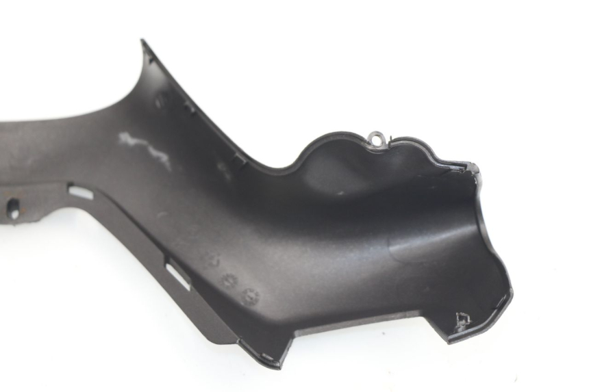 photo de TAPA MANILLAR CONMUTADOR PIAGGIO X8 400 (2006 - 2007)