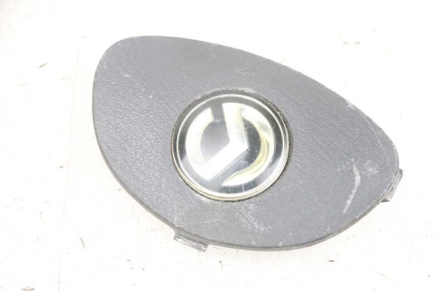 photo de TAPA MANILLAR SYM GTS EVO 125 (2009 - 2013) - Vista principal