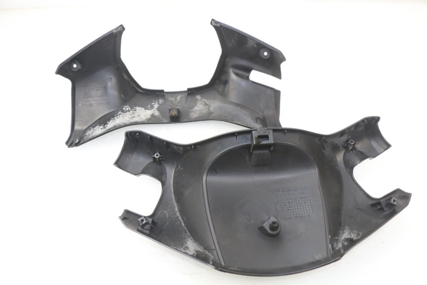 photo de CUBIERTA DEL MANILLAR HONDA FES S-WING SWING ABS 125 (2007 - 2015)