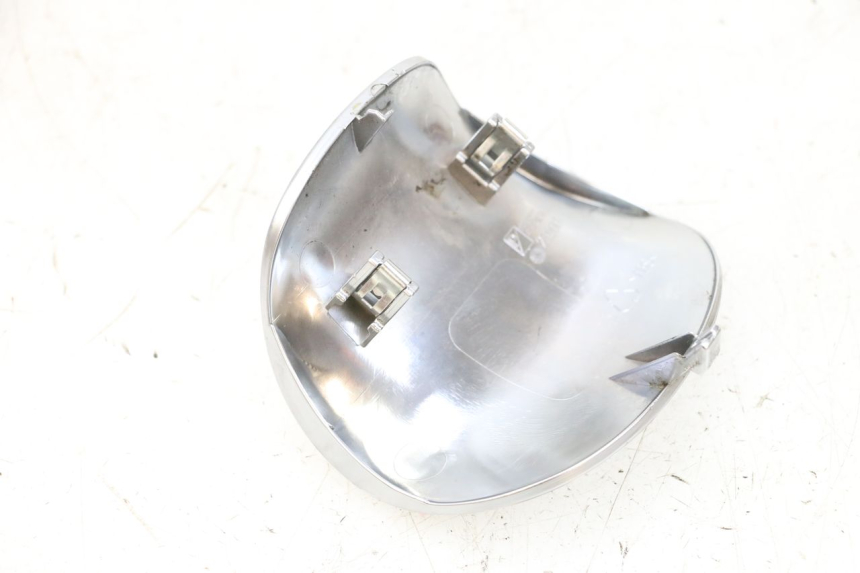 photo de TAPA MANILLAR PIAGGIO MP3 HPE 300 (2019 - 2026) - Primer plano técnico