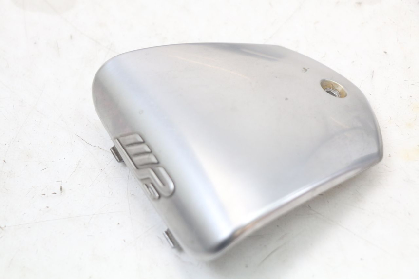 photo de CUBIERTA DEL MANILLAR PIAGGIO MP3 LT 400 (2007 - 2012)