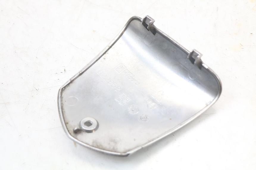 photo de CUBIERTA DEL MANILLAR PIAGGIO MP3 LT 400 (2007 - 2012)
