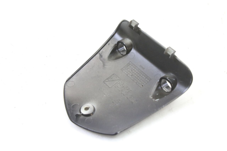 photo de CUBIERTA DEL MANILLAR PIAGGIO MP3 500 (2011 - 2015)
