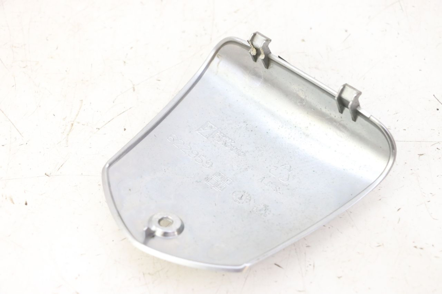 photo de TAPA MANILLAR PIAGGIO MP3 RL 250 (2007 - 2010)