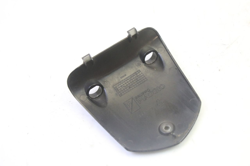 photo de CUBIERTA DEL MANILLAR PIAGGIO MP3 500 (2011 - 2015)