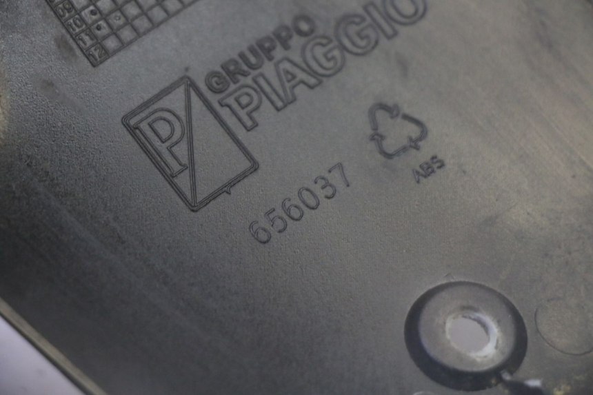 photo de CUBIERTA DEL MANILLAR PIAGGIO MP3 500 (2011 - 2015)